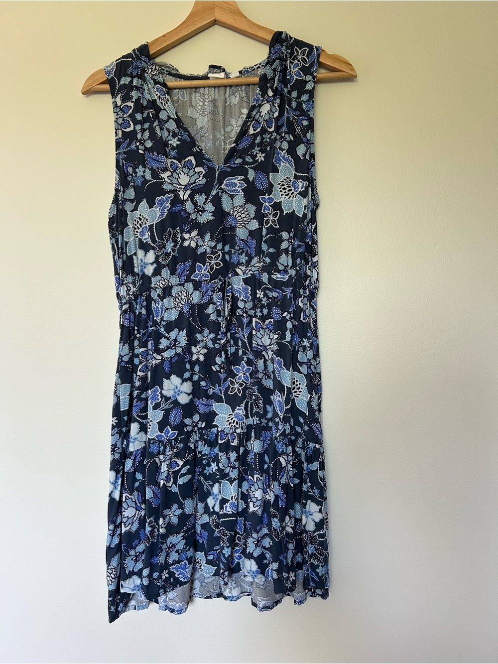 GAP Navy Floral Tiered Midi Dress